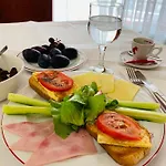 Victoria ホテル 3*
