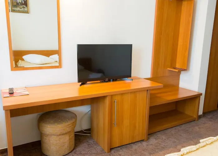 维多利亚酒店 3*